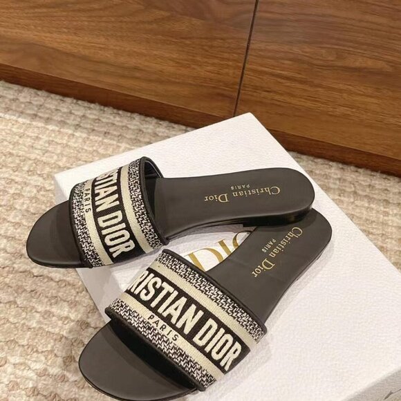 DIOR Dway Slide Sandals in Deep Black Embroidered Cotton - Picture 9 of 9